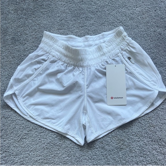 NWT Lululemon Tracker LR short 4” lined - Picture 5 of 11